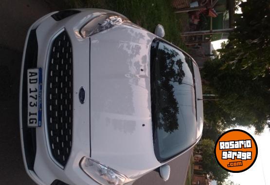 Autos - Ford Fiesta KD / SE 2018 Nafta 215000Km - En Venta