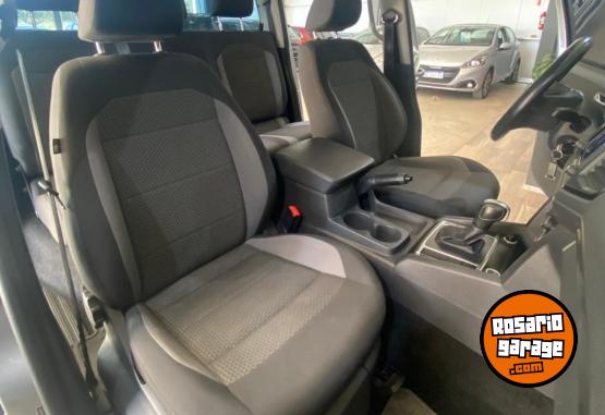 Camionetas - Volkswagen Amarok Confortline 180 HP 2021 Diesel 58250Km - En Venta