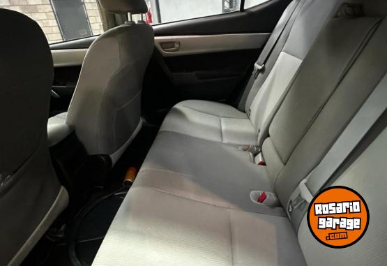 Autos - Toyota Corolla XEI 2017 Nafta 130000Km - En Venta