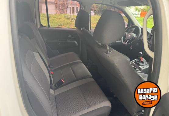 Camionetas - Volkswagen AMAROK COMFORTLINE 2.0 2021 Nafta 70000Km - En Venta
