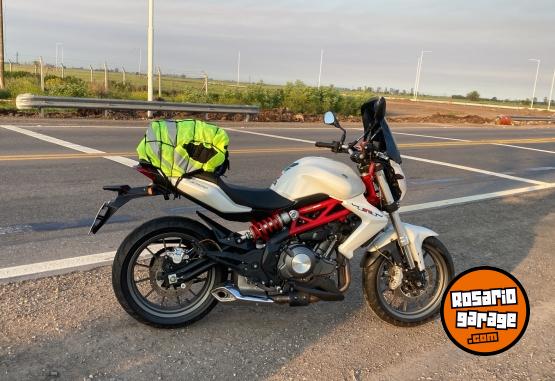 Motos - Benelli TNT 300 2018 Nafta 9800Km - En Venta