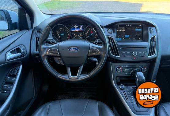 Autos - Ford Focus 2017 Nafta 140000Km - En Venta