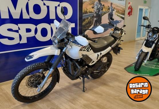 Motos - Hero XPULSE 200 2024 Nafta 6766Km - En Venta