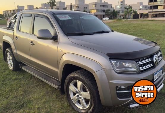 Camionetas - Volkswagen AMAROK 2017 Diesel 117000Km - En Venta