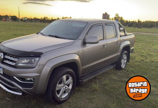 Camionetas - Volkswagen AMAROK 2017 Diesel 117000Km - En Venta