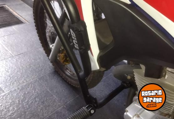 Motos - Honda XRE300 RALLY 2023 Nafta 5000Km - En Venta
