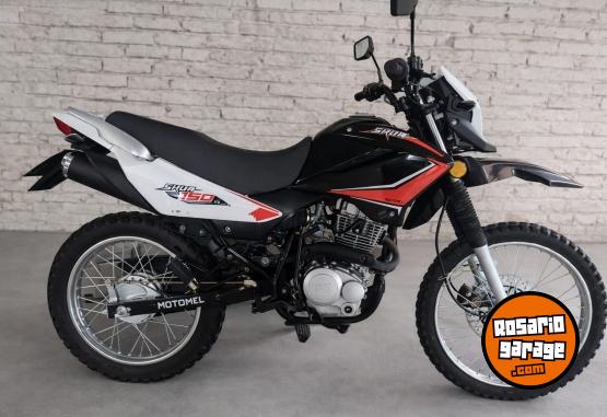 Motos - Motomel SKUA 2024 Nafta 4775Km - En Venta
