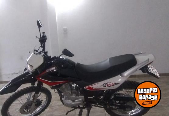 Motos - Motomel SKUA 2024 Nafta 4775Km - En Venta
