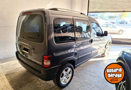 Utilitarios - Peugeot Partner Patagónica 2013 Nafta 101600Km - En Venta