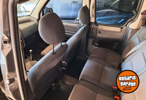 Utilitarios - Peugeot Partner Patagónica 2013 Nafta 101600Km - En Venta