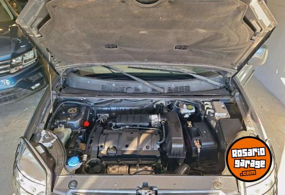 Utilitarios - Peugeot Partner Patagónica 2013 Nafta 101600Km - En Venta
