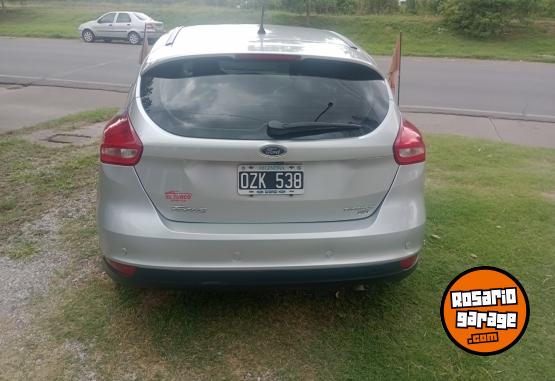 Autos - Ford Focus Titanium 2015 Nafta 90000Km - En Venta