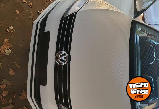 Autos - Volkswagen Vento 2018 Nafta 70000Km - En Venta
