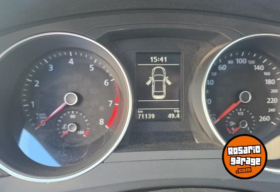 Autos - Volkswagen Vento 2018 Nafta 70000Km - En Venta