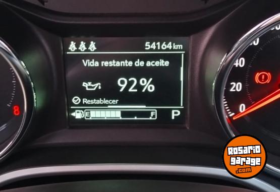 Camionetas - Chevrolet Tracker 2023 Nafta 54000Km - En Venta