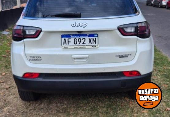 Camionetas - Jeep compass sport 2023 Nafta 32200Km - En Venta