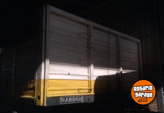 Camiones y Grúas - SEMIRREMOLQUE RANDON 13,50 - En Venta