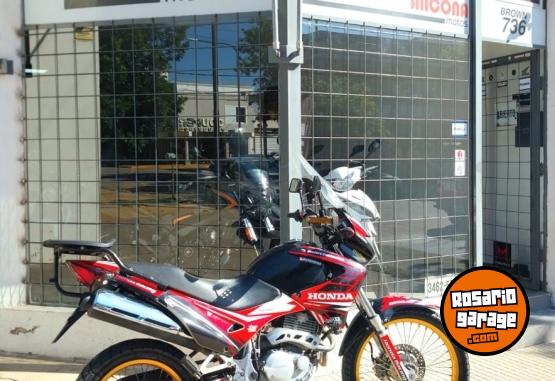 Motos - Honda Falc�n 400 2009 Nafta 39000Km - En Venta