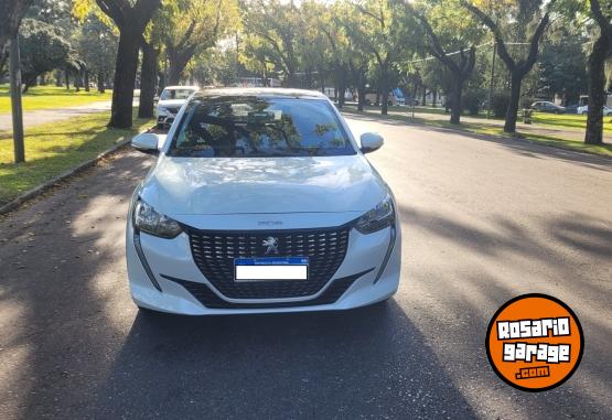 Autos - Peugeot 208 2020 Nafta 54000Km - En Venta