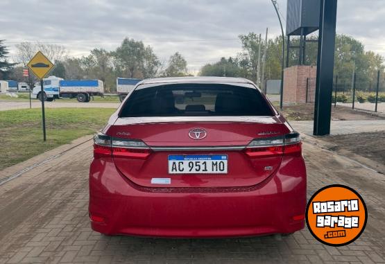 Autos - Toyota Corolla 2018 Nafta 100000Km - En Venta