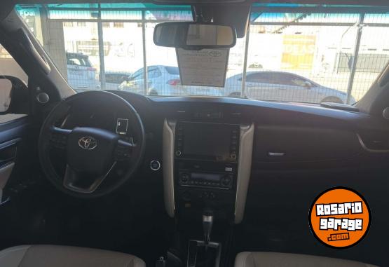 Camionetas - Toyota SW4 Diamond 7A 2.8 2022 Diesel 89082Km - En Venta