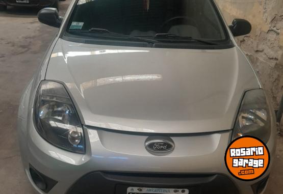 Autos - Ford KA Viral 2013 Nafta 67000Km - En Venta
