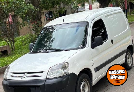 Utilitarios - Citroen Berlingo 2012 GNC 180000Km - En Venta