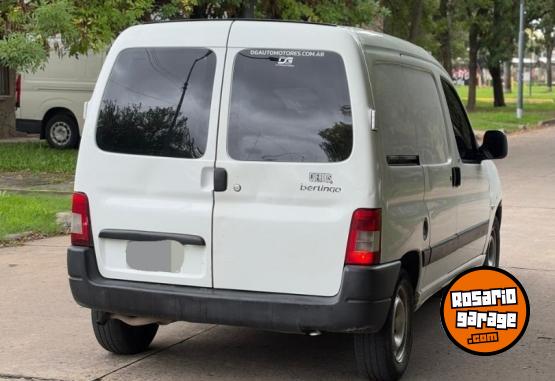 Utilitarios - Citroen Berlingo 2012 GNC 180000Km - En Venta