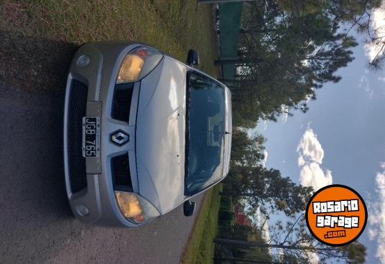 Autos - Renault Sandero 2010 Nafta 175000Km - En Venta