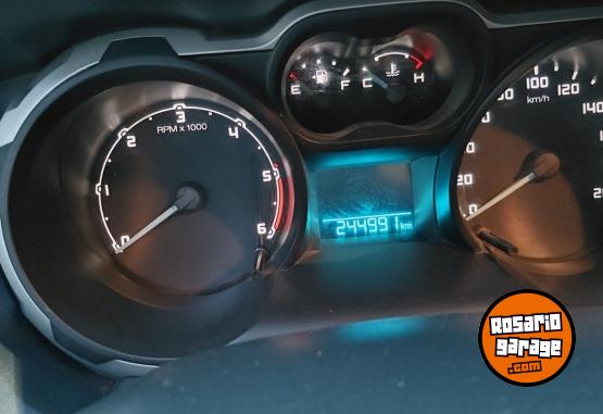 Camionetas - Ford Ranger xls 2015 Diesel 245000Km - En Venta