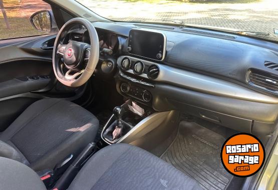 Autos - Fiat Cronos conectividad 2020 Nafta 78300Km - En Venta