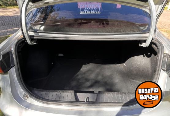 Autos - Fiat Cronos conectividad 2020 Nafta 78300Km - En Venta