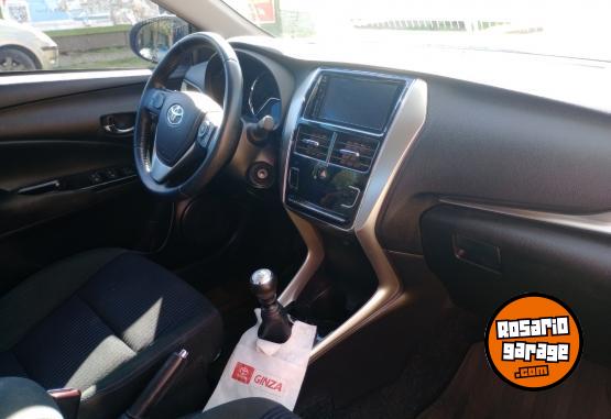 Autos - Toyota Yaris XLS 2019 Nafta 108000Km - En Venta