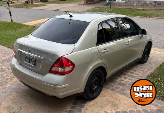 Autos - Nissan TIIDA 4Ptas  1.8 N VISIA 2008 Nafta 165000Km - En Venta