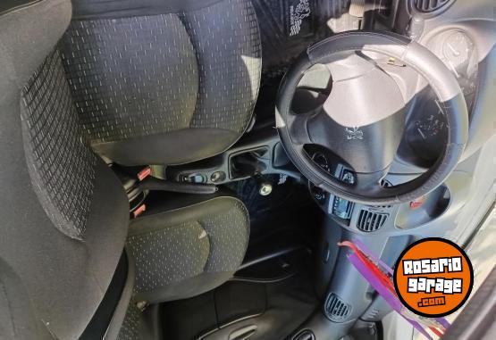Autos - Peugeot 206 2008 Nafta 170000Km - En Venta