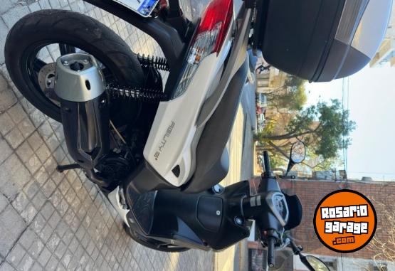 Motos - Kymco Agility 16+ 200cc 2022 Nafta 12600Km - En Venta