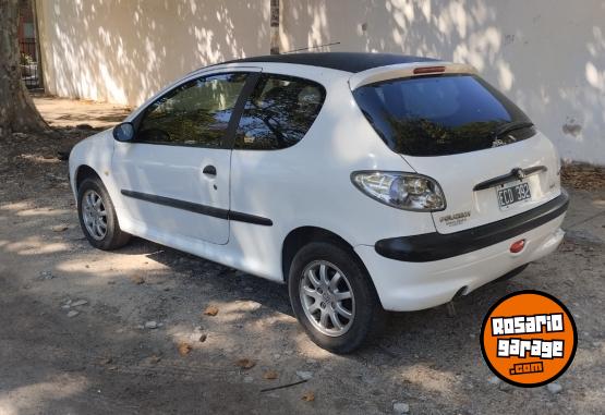 Autos - Peugeot 206 1.6 16v (115cv) 2003 Nafta 146000Km - En Venta