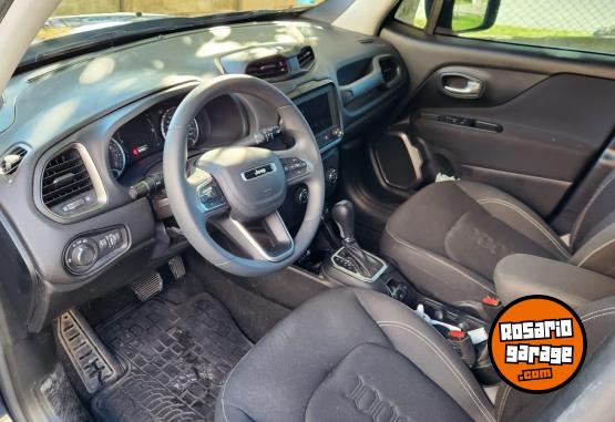 Camionetas - Jeep Renegade Sport 2024 Nafta 24600Km - En Venta