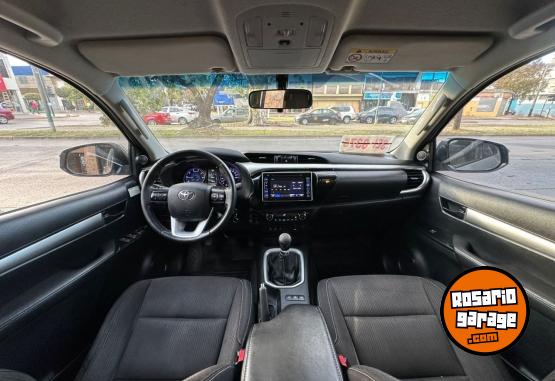 Camionetas - Toyota HILUX 2.8 SRV 4X4 2017 Diesel 188000Km - En Venta