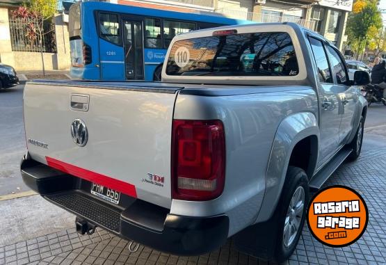 Camionetas - Volkswagen Amarok 180 cv 2015 Diesel 115000Km - En Venta