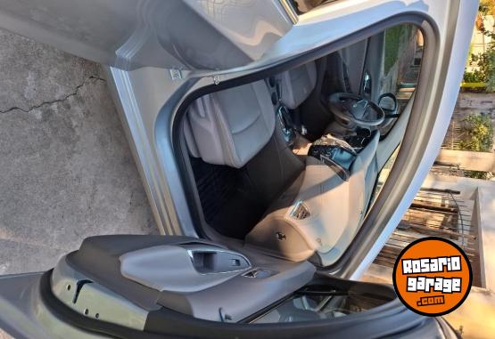 Autos - Chevrolet CRUZE 5P 1.4 TURBO LTZ AU 2017 Nafta 96000Km - En Venta
