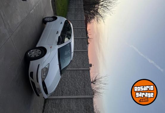 Autos - Ford Focus 2009 Nafta 250000Km - En Venta