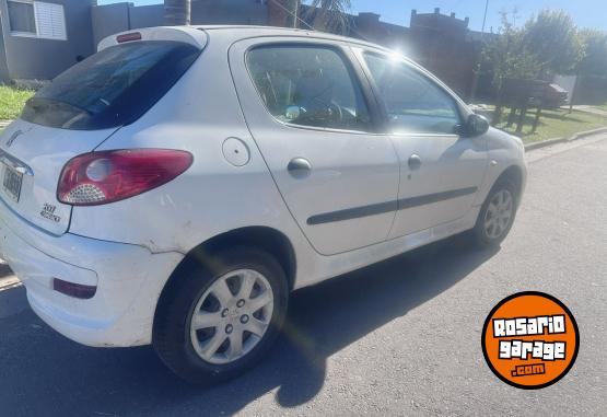 Autos - Peugeot 2013 2013 Nafta 145000Km - En Venta