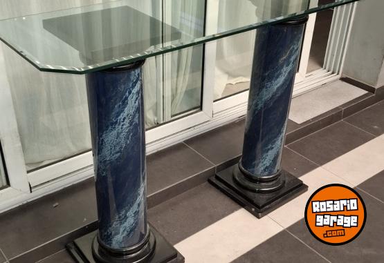 Hogar - Recibidor columnas y vidrio - En Venta