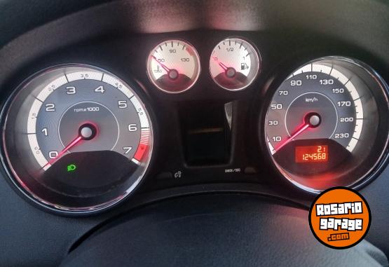 Autos - Peugeot 408 feline 2017 Nafta 124000Km - En Venta