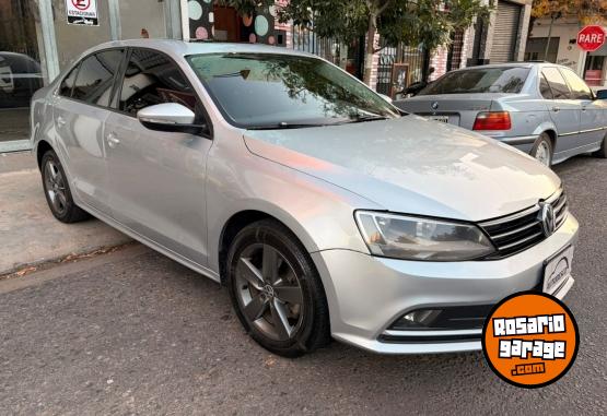Autos - Volkswagen Vento Advance 2015 Nafta 130000Km - En Venta