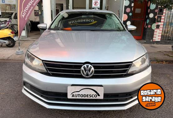 Autos - Volkswagen Vento Advance 2015 Nafta 130000Km - En Venta
