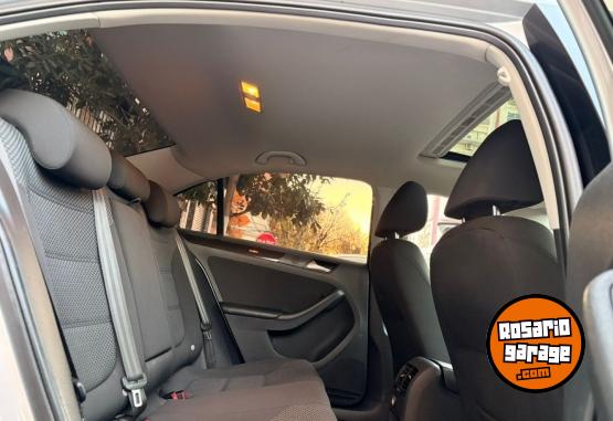 Autos - Volkswagen Vento Advance 2015 Nafta 130000Km - En Venta