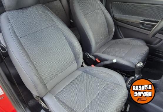 Autos - Volkswagen Fox 2012 GNC 140000Km - En Venta