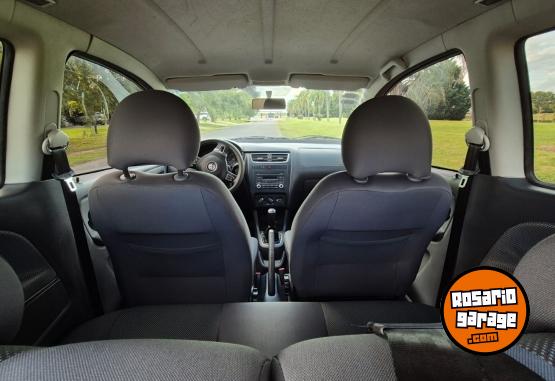 Autos - Volkswagen Fox 2012 GNC 140000Km - En Venta